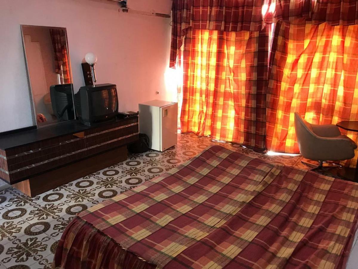 Aqaba Qazar Hotel Екстериор снимка
