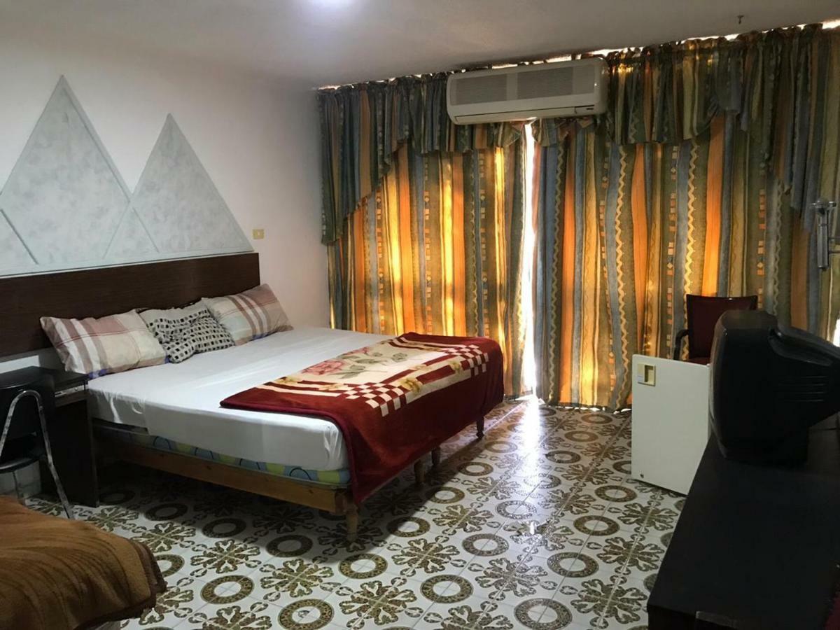 Aqaba Qazar Hotel Екстериор снимка