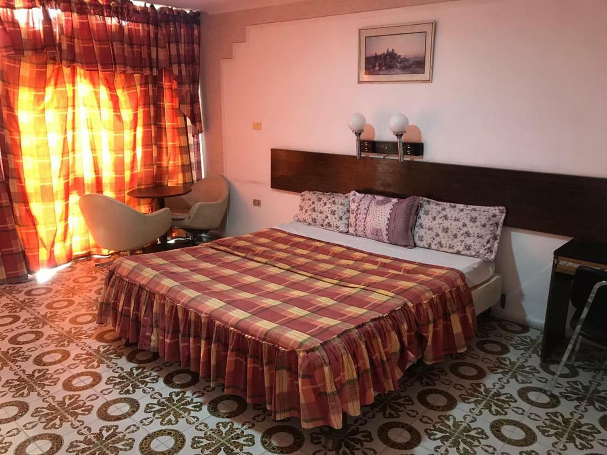 Aqaba Qazar Hotel Екстериор снимка